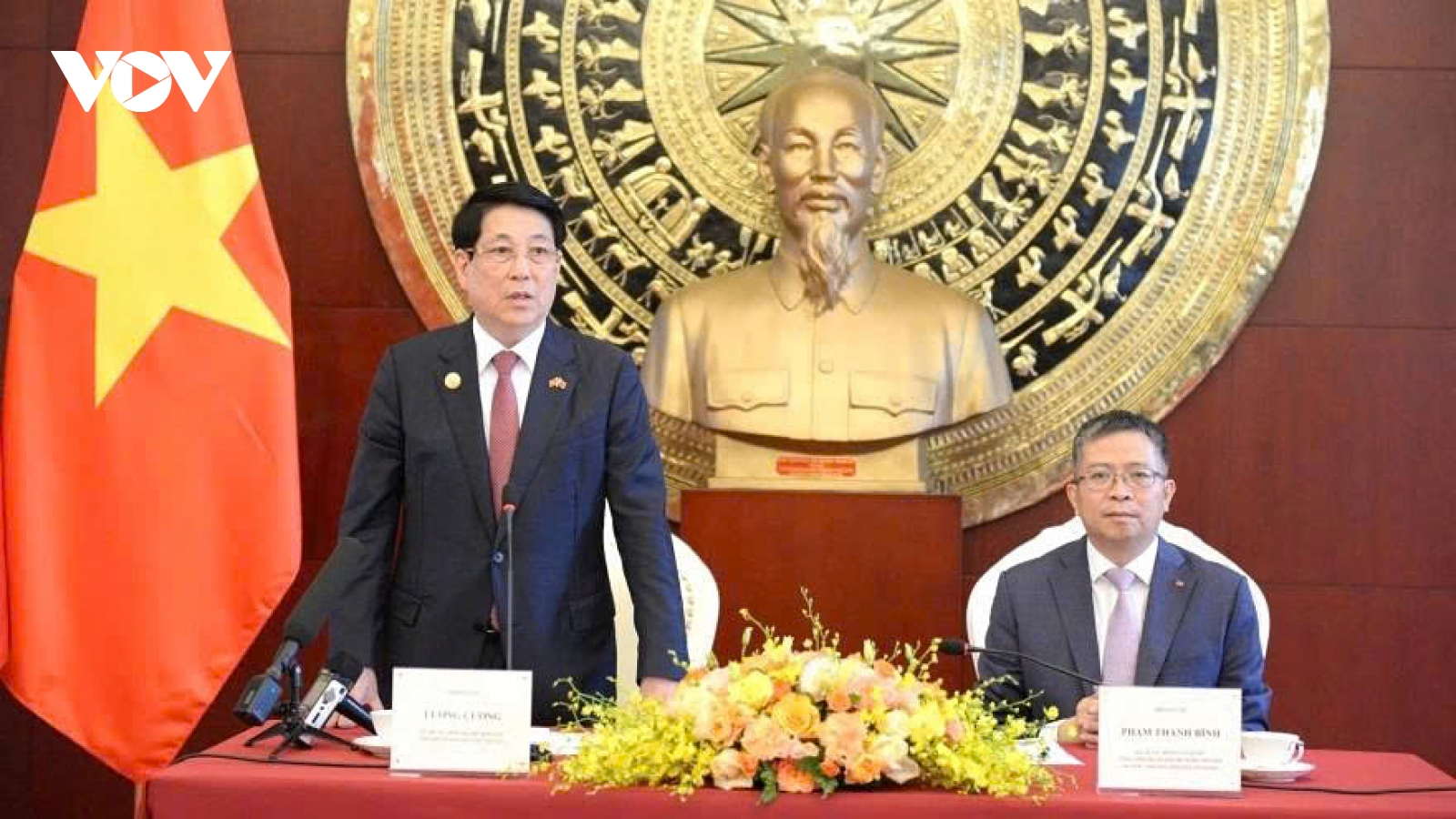 Developing relations with China is an objective necessity, says President of Vietnam
